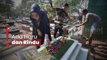 img-title Ziarah ke Makam Orang Tua, Eddies Adelia: Obat Mujarab saat Terpuruk