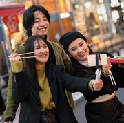 5 Negara yang Paling Sering Didatangi Para YouTuber, Banyak Street Food Enak hingga Tempat Indah!