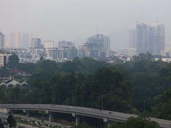 Diselimuti Kabut, Kualitas Udara Semenanjung Malaysia Tidak Sehat