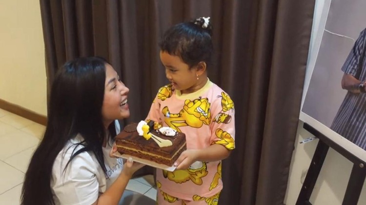 Mutia Ayu dan Gewa