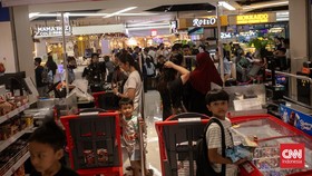 FOTO: Transmart Full Day Sale