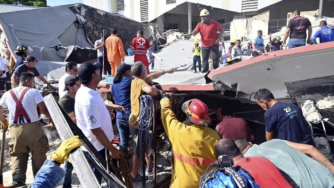FOTO: Atap Gereja di Meksiko Runtuh, 9 Jemaat Misa Minggu Tewas