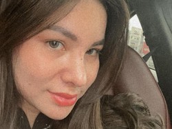 Istri Koh Apex Sebut Dinar Candy Paksa Anak Panggil Mama