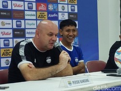 Pujian Bojan Hodak ke Pemain Persib Usai Bantai Persita 5-0
