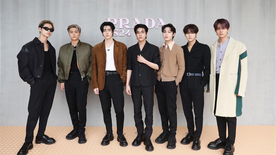 ENHYPEN di Milan Fashion Week 2023 ENHYPEN di Milan Fashion Week 2023