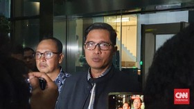 Dicegah KPK ke LN, Febri Mengaku Belum Dapat Pemberitahuan Resmi