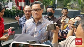 Febri Diansyah soal Adik Dipanggil KPK: Pernah Magang di Visi Law