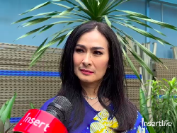 Iis Dahlia Ungkap Alasan Ingin Operasi Plastik hingga Bahas Soal Haters