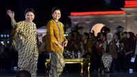 Sederet Pejabat Negara Jadi Model Catwalk Istana Berbatik, Para Istri ...