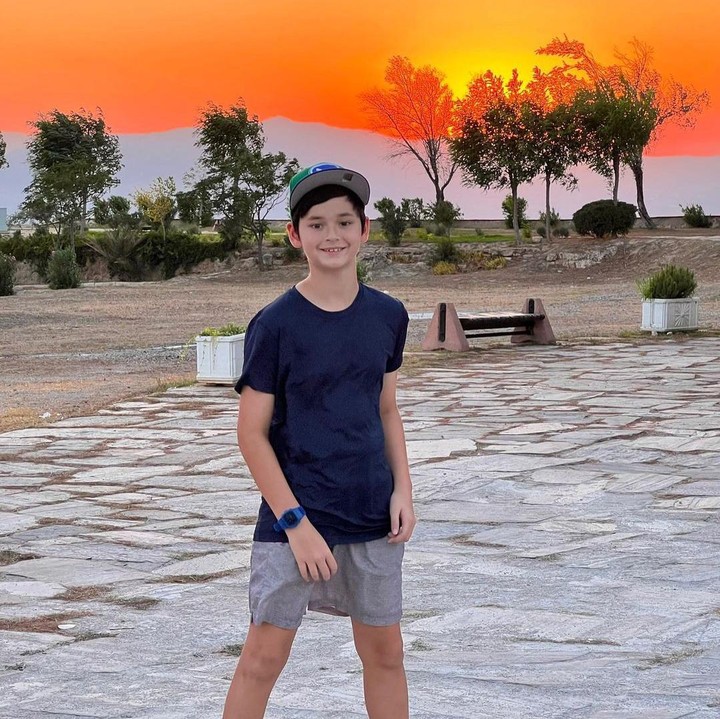 <p>Dari beberapa potret yang Bubun bagikan berikut ini, mana yang menjadi favorit Bunda? (Foto: Instagram @kenzoulionofficial)<br /><br /><br /></p>