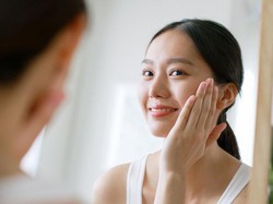 7 Makanan Ini Punya Khasiat Mirip Suntik Botox, Bikin Awet Muda!