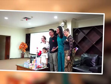 img-title Reaksi Paula Verhoeven Bertemu dengan Marshanda Eks Baim Wong Banjir Pujian