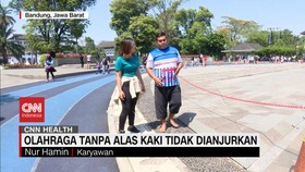 VIDEO: Olahraga Tanpa Alas Kaki Tidak Dianjurkan