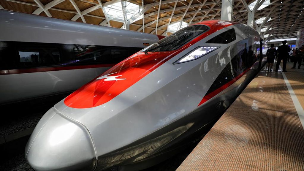 Akses Kereta Feeder Whoosh Stasiun Bandung Berubah Mulai Maret 2026