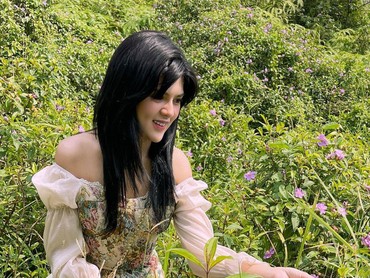 img-title Kesedihan Selebgram Fiola Lalawi, Diceraikan Usai Ungkap Perselingkuhan Suami