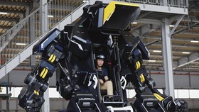 FOTO: Bukan Mimpi, Jepang Hasilkan Robot 'Gundam' Rp46,6 Miliar