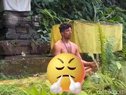 Heboh Aksi Bule Bugil Lakukan Meditasi, Imigrasi Buru Pelaku