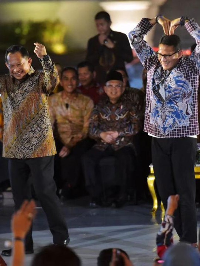 Tito Karnavian dan Sandiaga Uno di Istana Berbatik
