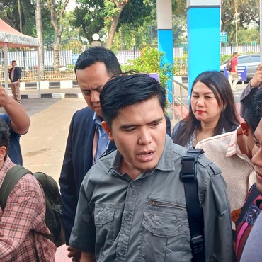 Artis Inisial RK yang Dilaporkan karena 2 Video Syur