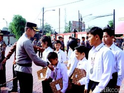 Polisi Ganjar Prestasi 9 Atlet Muda Karawang