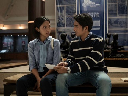 Gadis Kretek Tayang Netflix, Chemistry Putri Marino dan Arya Saloka Tuai Pujian