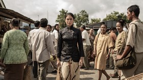 Tembakau dan Trik Tim Kreatif Atasi Lintas Zaman Cerita Gadis Kretek