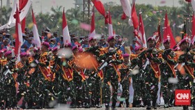 FOTO: Gladi Bersih HUT ke-78, TNI Unjuk Gigi di Silang Monas