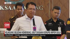 VIDEO: Kejagung Geledah Kemendag, Usut Dugaan Korupsi Impor Gula