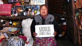 Mbok Yem Menolak Dievakuasi di Tengah Kebakaran Gunung Lawu