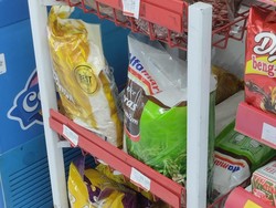 Beli Beras di Alfamart cs Kini Dibatasi 10 Kg/Hari