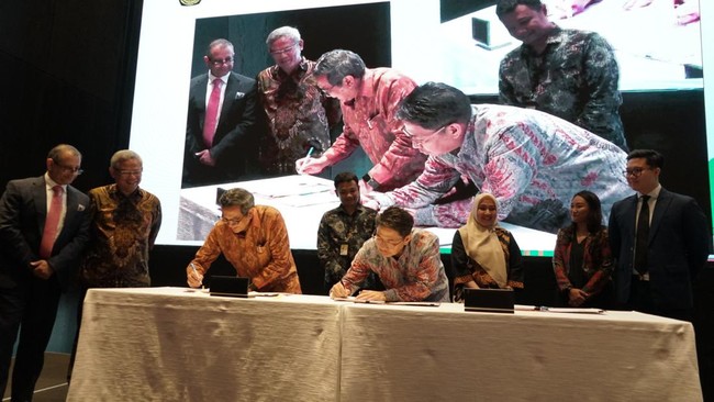 PT Pertamina Geothermal Energy Tbk (PGE) dan Chevron New Energies resmi menjadi pemegang Izin Panas Bumi (IPB) atas wilayah kerja Way Ratai, Provinsi Lampung.