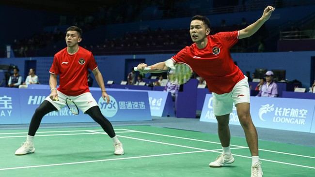 Ganda putra andalan Indonesia Fajar Alfian/Muhammad Rian Ardianto minta maaf setelah kalah di perempat final Asian Games 2023.