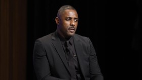 Idris Elba Ngaku Jalani Terapi Imbas Alami Gila Kerja