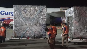 Seluruh 377 Ton Kargo MotoGP Mandalika Tiba di Lombok