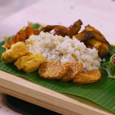 Terpopuler: Review Jujur Food Vlogger hingga Resep Nasi Liwet