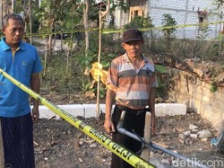 Pipa Sumur Bor Semburkan Api Hebohkan Warga Pamotan Rembang