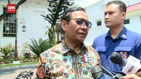VIDEO: Mahfud Mengaku Dapat Info Syahrul Yasin Limpo Tersangka KPK