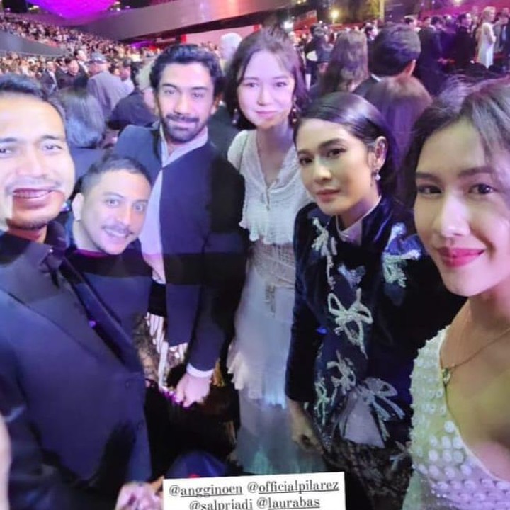 <p>Para aktor dan aktris tersebut turut menghadiri BIFF 2023 usai sederet film dan serial populer Indonesia diumumkan akan tayang di festival film ini, Bunda. (Foto: YouTube Busan International Film Festival)</p>