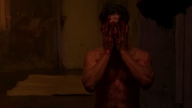 Review film: Di Ambang Kematian bisa jadi film horor yang ciamik, hanya saja perlu penggodokan naskah yang lebih dalam sebelum dieksekusi.