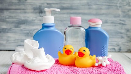 5 Rekomendasi Kado Paket Perlengkapan Bayi Baru Lahir, Mulai Rp60 Ribuan Bun