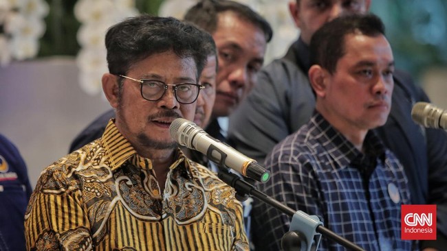 Syahrul Yasin Limpo memungut duit dari para bawahannya dalam bentuk tunai hingga pemberian berupa barang atau jasa.