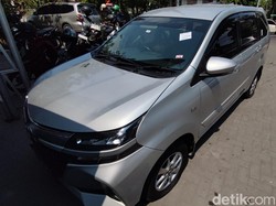 Mobil Misterius Parkir 3 Hari di Dekat RS Sardjito Jogja, Semua Ban Kempes