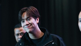 Fan Rayakan Ultah Nanon Korapat Lebih Awal di GMMTV Musicon Jakarta