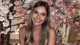Natasha Beresford, Juara Kontes Kecantikan Tanpa Make Up Pertama Dunia