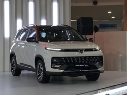 Kijang Innova Zenix Hybrid vs Wuling Almaz Hybrid, Mana Lebih Laris?