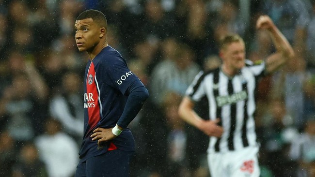 Kejutan terjadi pada matchday kedua Liga Champions yang berlangsung Kamis (5/10) dini hari WIB. Newcastle United berhasil menghajar Paris Saint Germain 4-1.