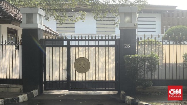 Suasana rumah dinas Menteri Pertanian Syahrul Yasin Limpo (SYL) di kawasan Widya Chandra, Jakarta Selatan, tampak lengang pada Kamis (5/10) pagi ini.