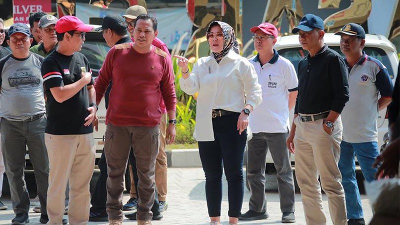 Bupati Klaten, Sri Mulyani, meninjau kondisi Pasar Gedhe Klaten, Jumat (6/10) pagi.