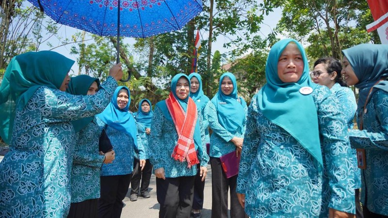 Tim Penggerak Pemberdayaan Kesejahteraan Keluarga (TP PKK) Pusat mengunjungi Desa Balerante, Kecamatan Kemalang, Klaten, Kamis (5/10).