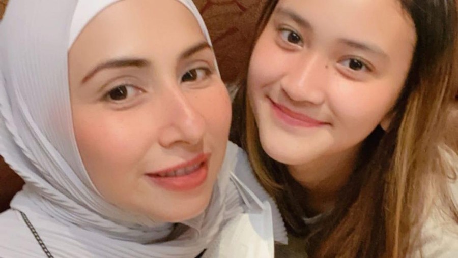 Deswita Maharani Deswita Maharani